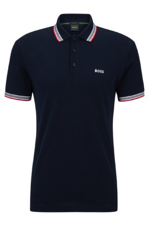 Hugo Boss Poloshirt Dunkelblau Weiss: Marinefarbenes Kurzarm-Polo mit geknöpftem Kragen, rot-weißem Besatz und "BOSS"-Logo auf der Brust - ein zeitloser, klassischer Stil.